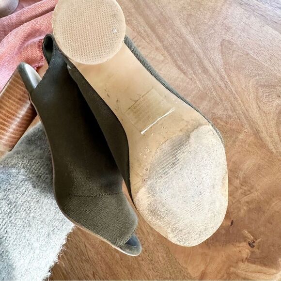 Steve Madden Sunnie Open Toe Cutout Ankle Sock Bootie Olive Green Women's 6.5 M - Picture 8 of 10